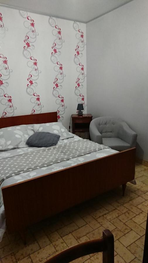 Oldani Apartment Antran ภายนอก รูปภาพ